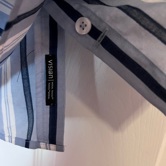 Simons short sleeve button down collared shirt - Picture 12 of 12